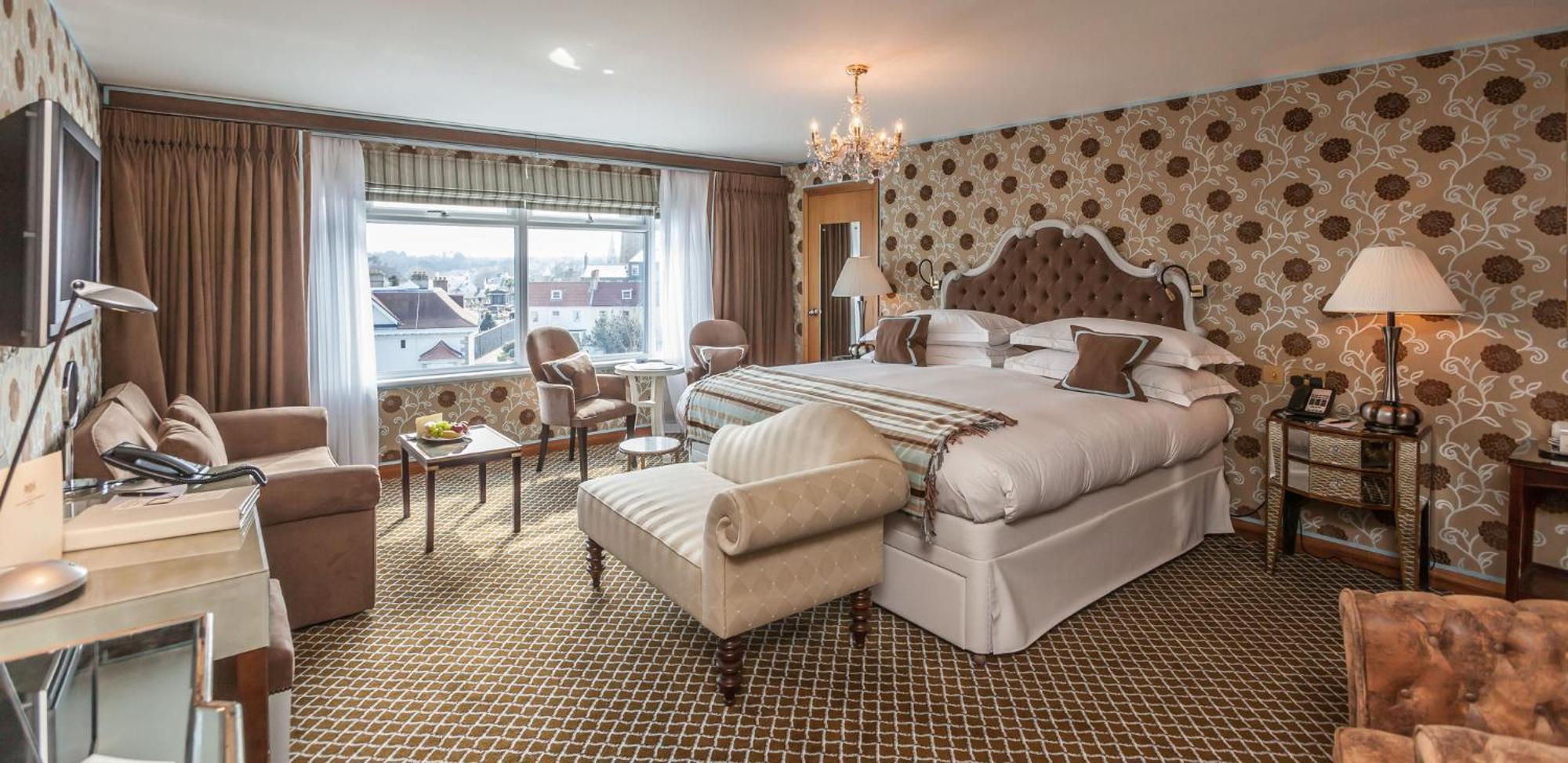 Duke Of Richmond Hotel Saint Peter Port エクステリア 写真
