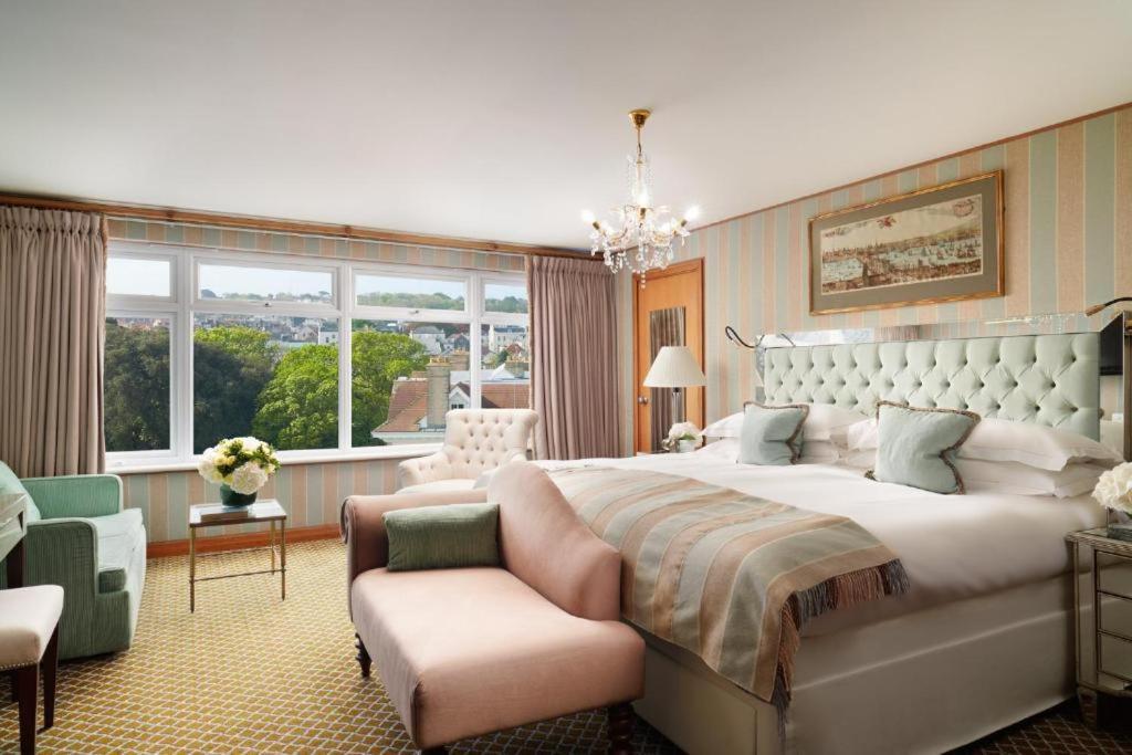 Duke Of Richmond Hotel Saint Peter Port エクステリア 写真